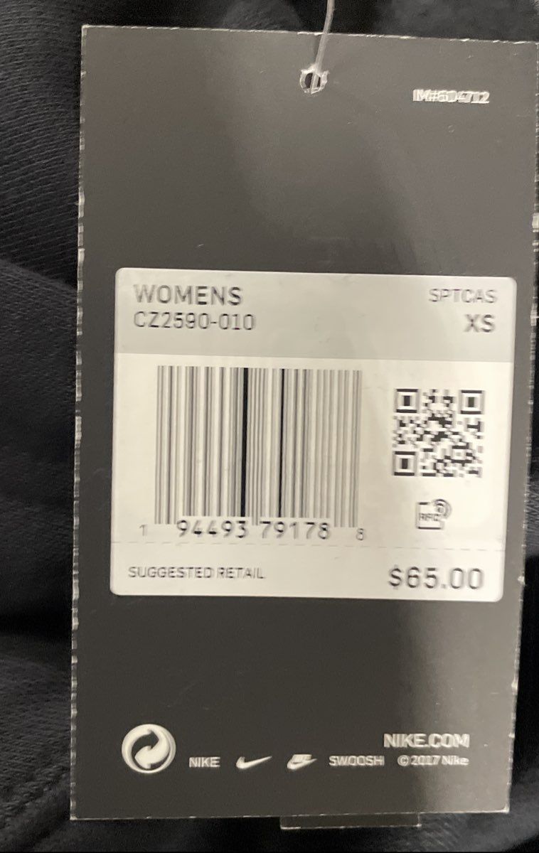 Nike Women's Sportswear Essential Fleece Pullover Hoodie Black Sz XS NWT