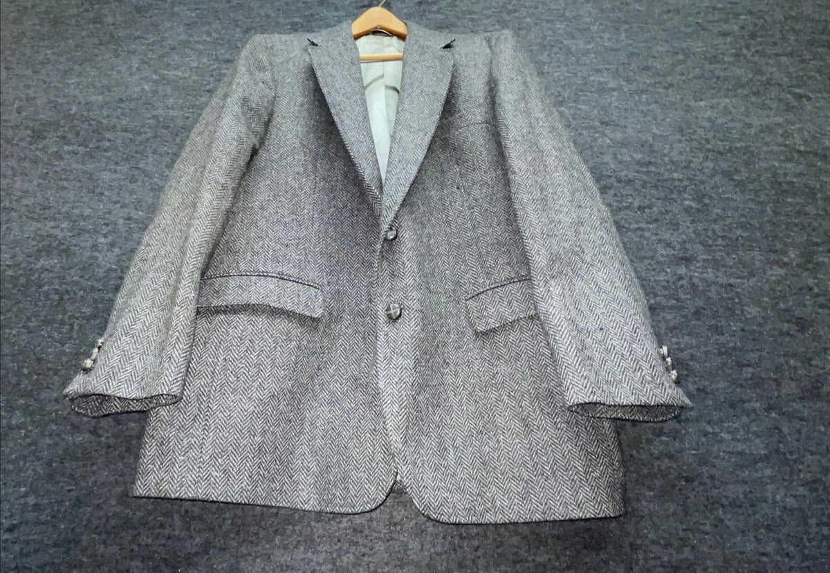 Vintage Haggar Herringbone Tweed Blazer Sport Coat Gray 2-Button Sz 44