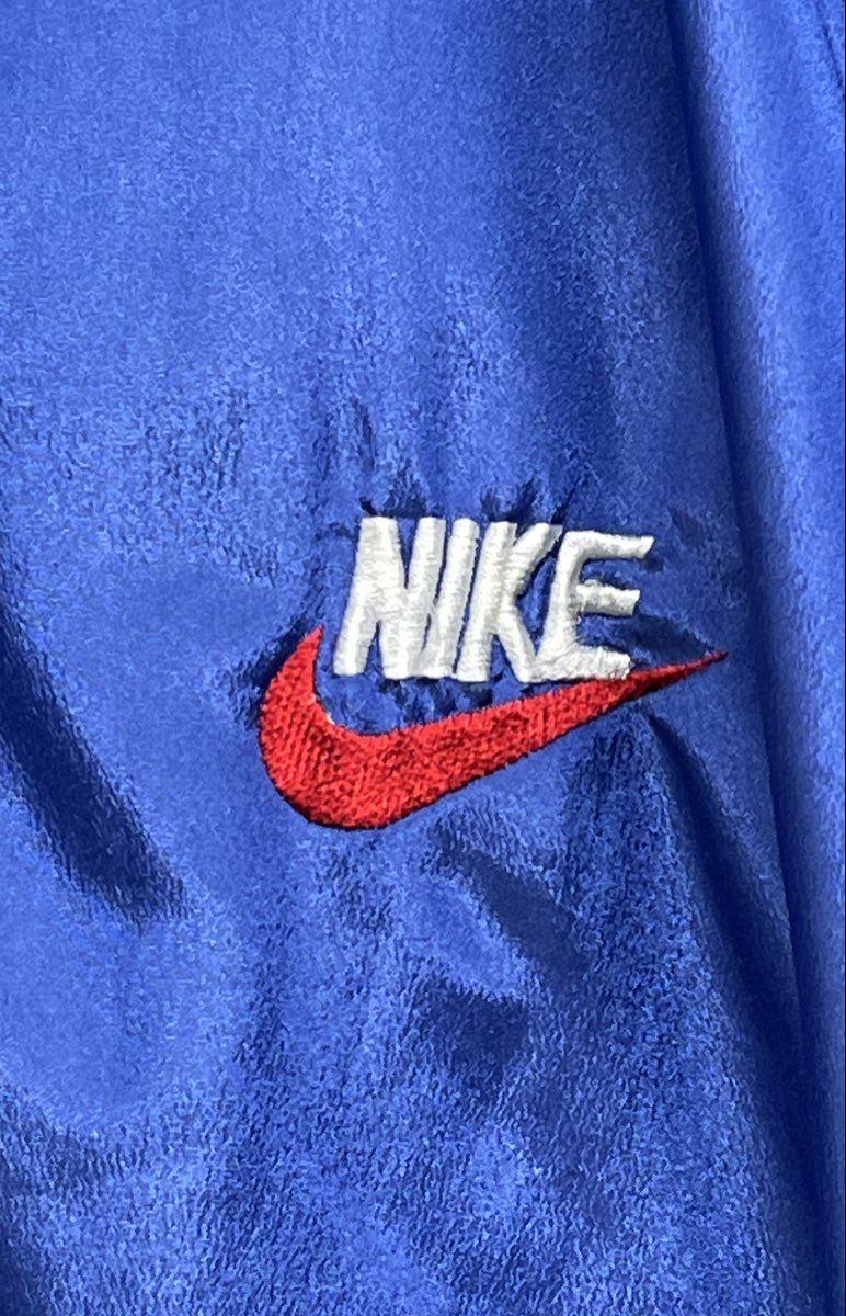 Nike Men's Vintage 90s Blue Windbreaker Full Zip Jacket Size M
