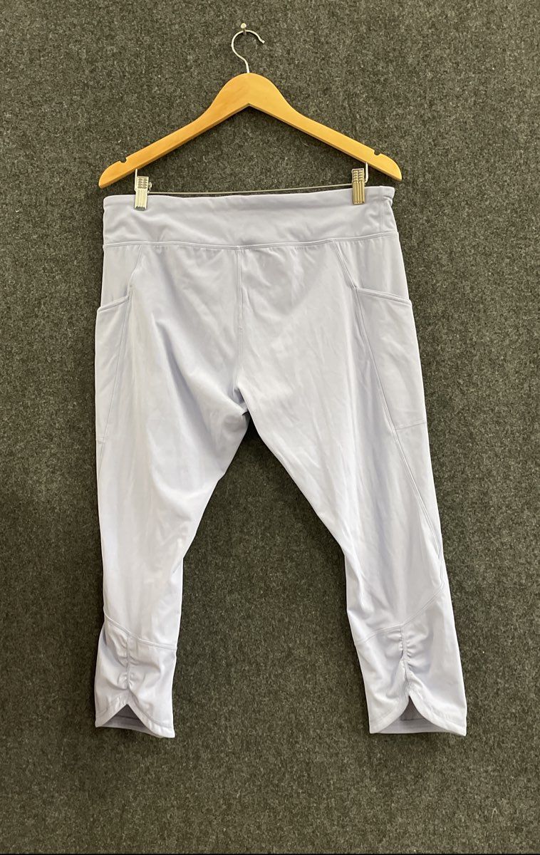 Duluth Trading Co Women's Pale Blue High Waisted Pockets Ruched Leggings Sz L