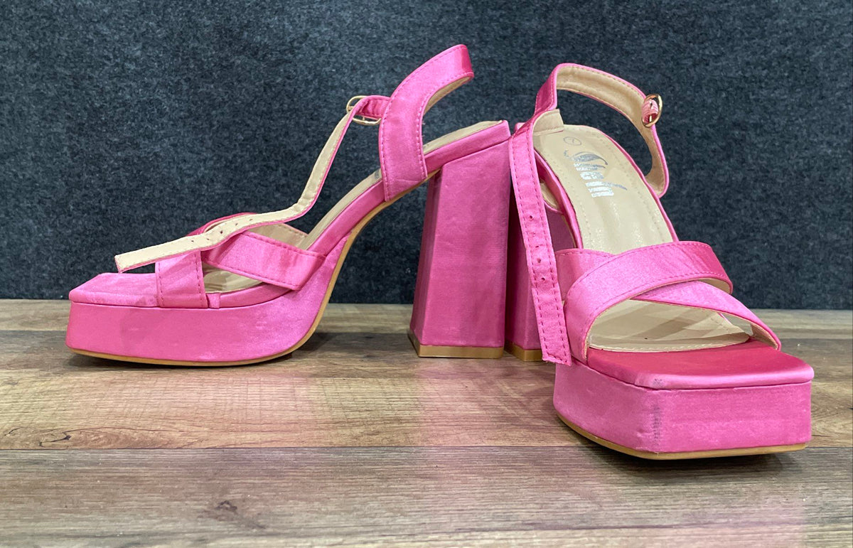 Shein Pink Satin Platform Block Heel Square Toe Sandals Size 7
