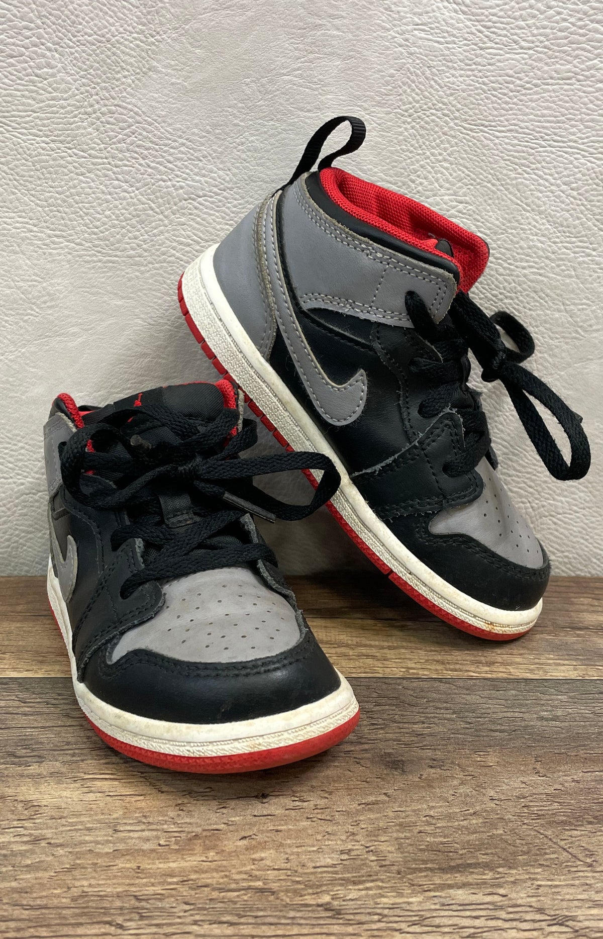 Nike Air Jordan 1 Mid Black Smoke Grey Fire Red Toddler Sneakers Size 9C