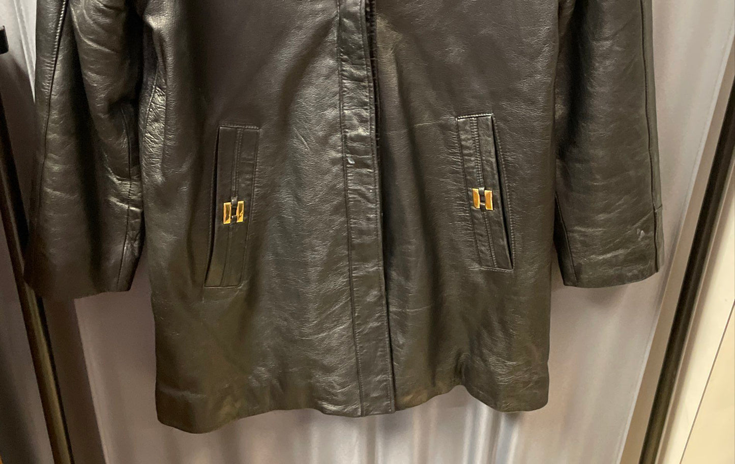 Comint Women's Black Genuine Leather Jacket Gold Hardware Vintage 90s Sz L