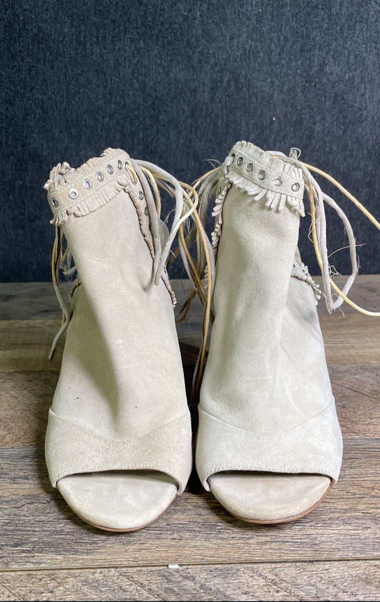 Sam Edelman Artie Beige Suede Fringe Lace Up Stiletto Heels Women's Size 8.5