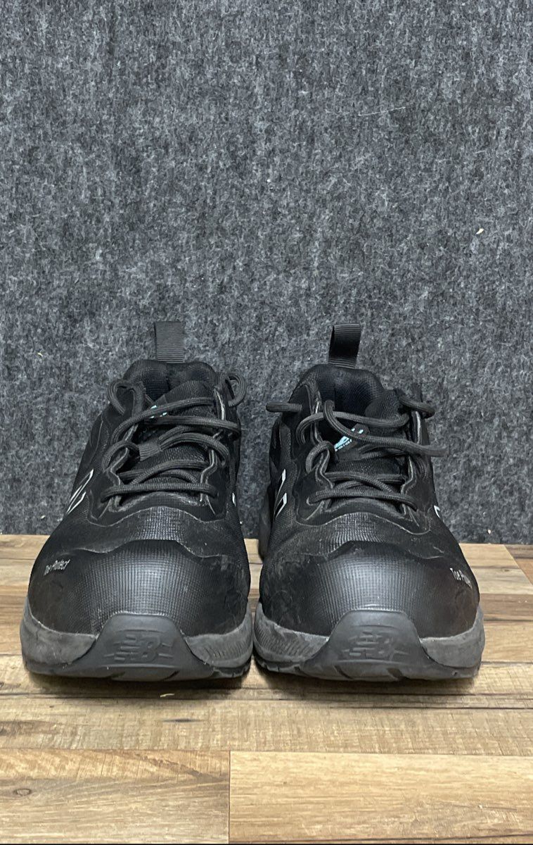 New Balance Logic Toe Protect Black Women's Industrial Work Shoes Size 7.5