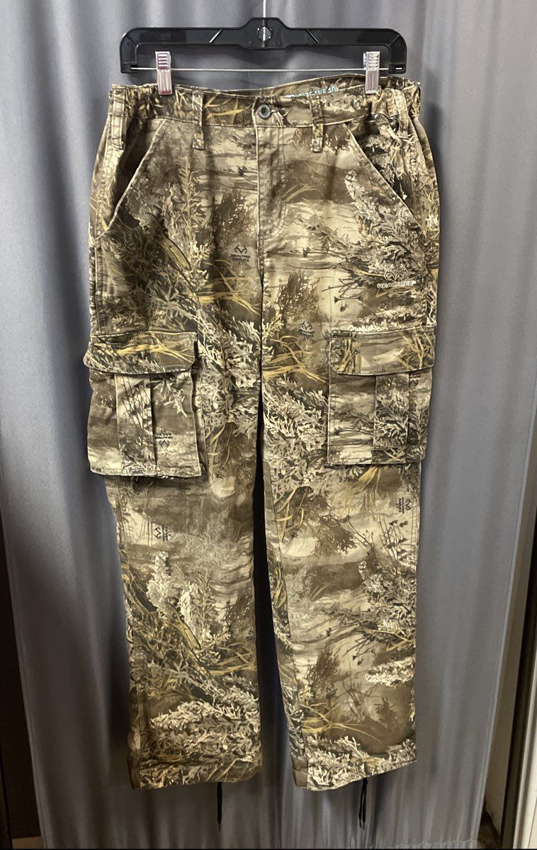 Realtree Women's Max-1 XT Camo Stretch Cargo Hunting Pants Size M 8-10