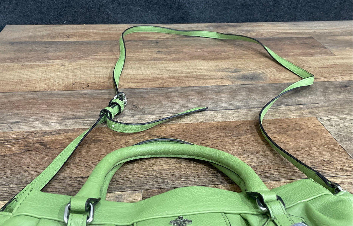 Simply Vera Vera Wang Green Leather Satchel Crossbody Handbag Silver Hardware