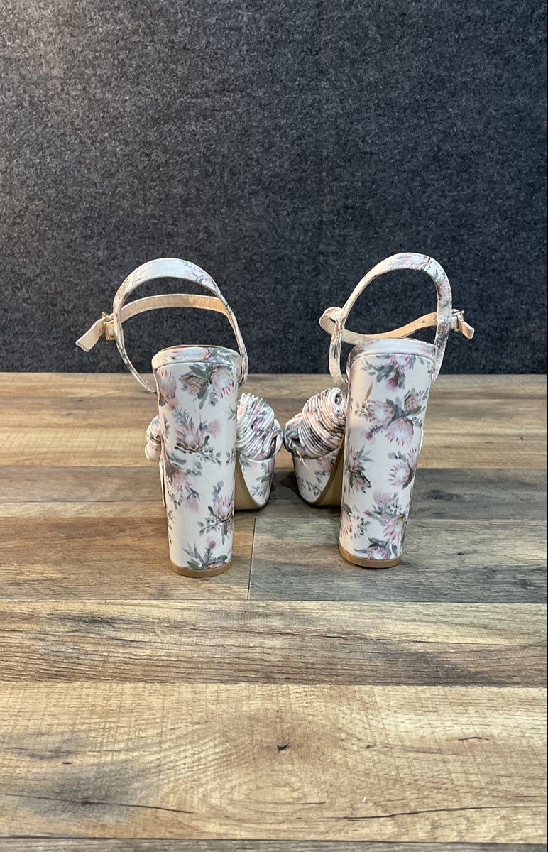 Express Floral Pleated Knot Platform Ankle Strap Block Heel Sandals Size 6