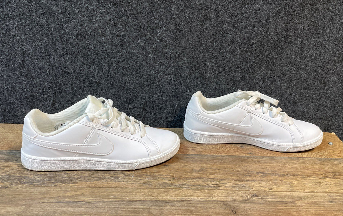 Nike Court Royale White Women's Low Top Sneakers Size 7
