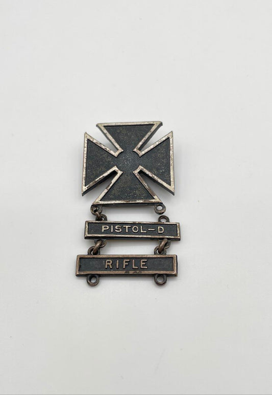Vintage 925 Sterling Silver US Army Marksman Qualification Badge 13.7g *Damaged*