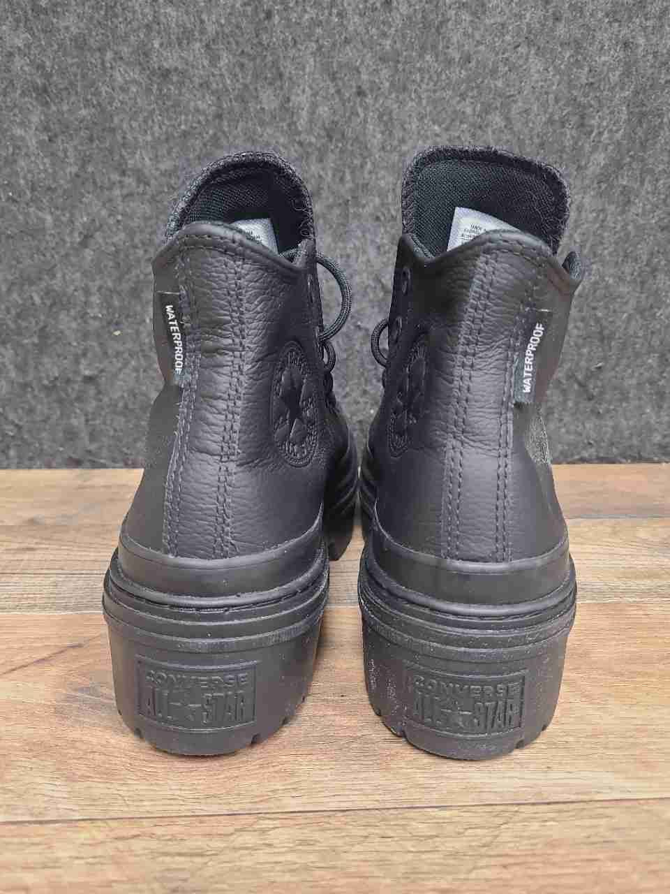 Converse Chuck Taylor All Star Lugged 2.0 Counter Climate Black Boots Size 8