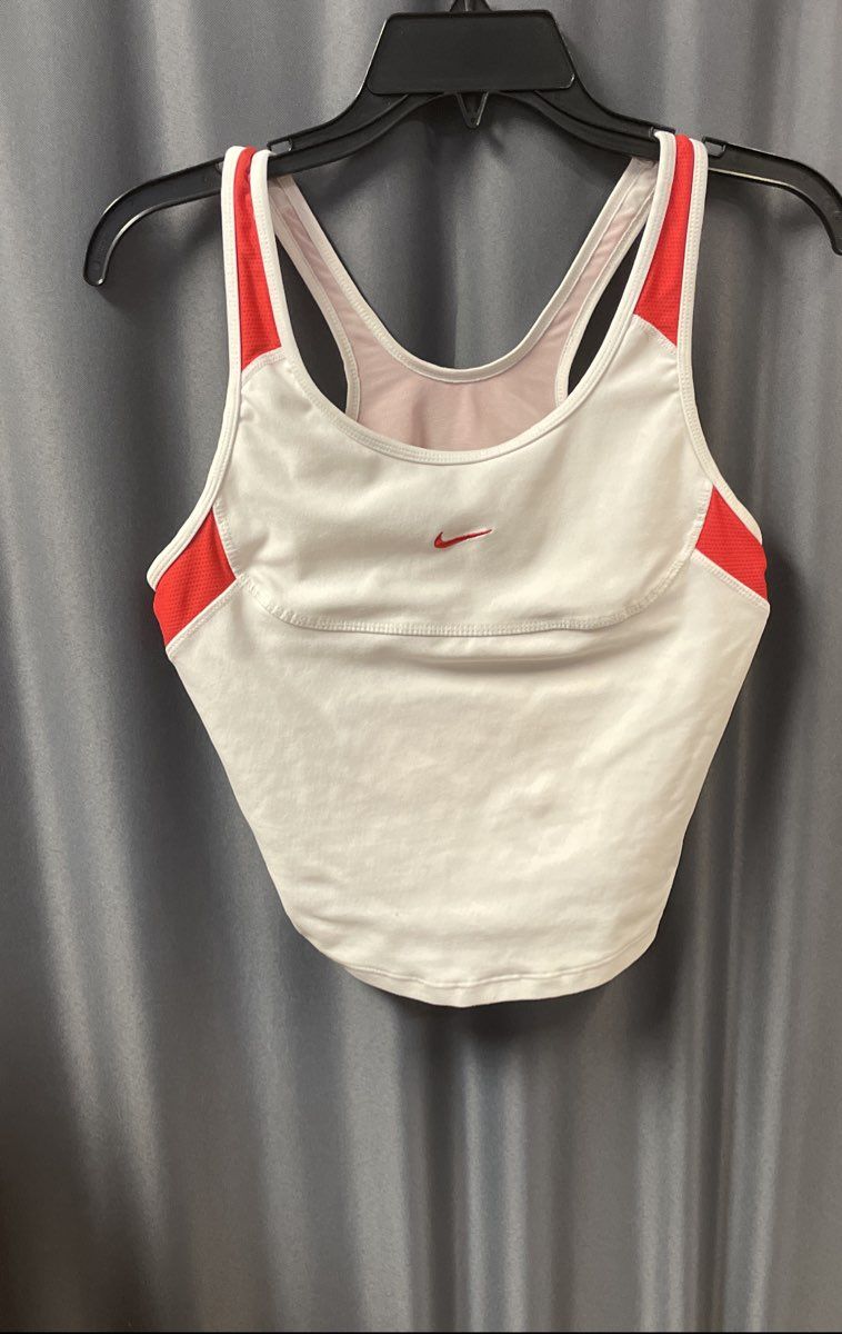 Nike Women's White Red Dri-FIT Cropped Racerback Workout Tank Top Built-in Bra M