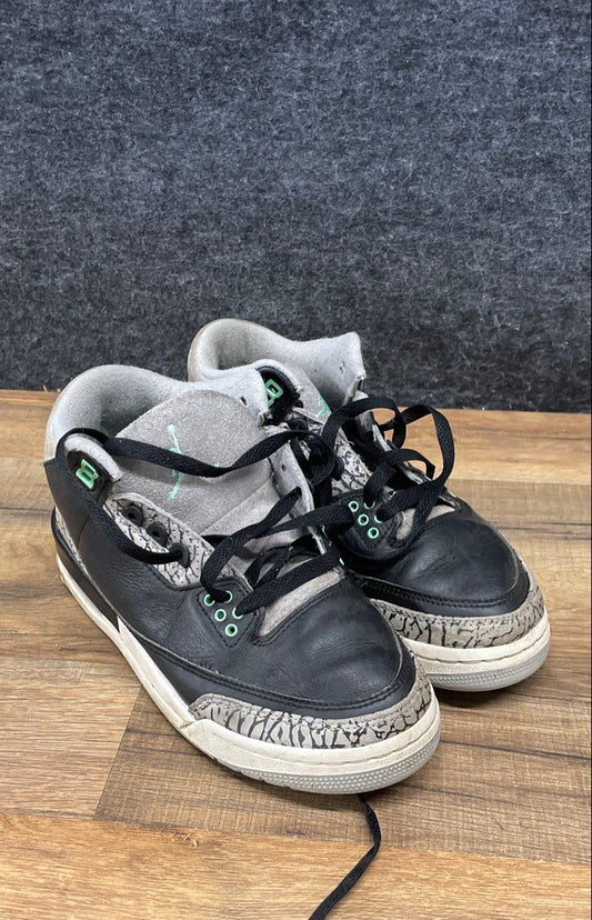 Nike Air Jordan 3 Retro Green Glow Black Grey GS Sneakers Size 6.5Y