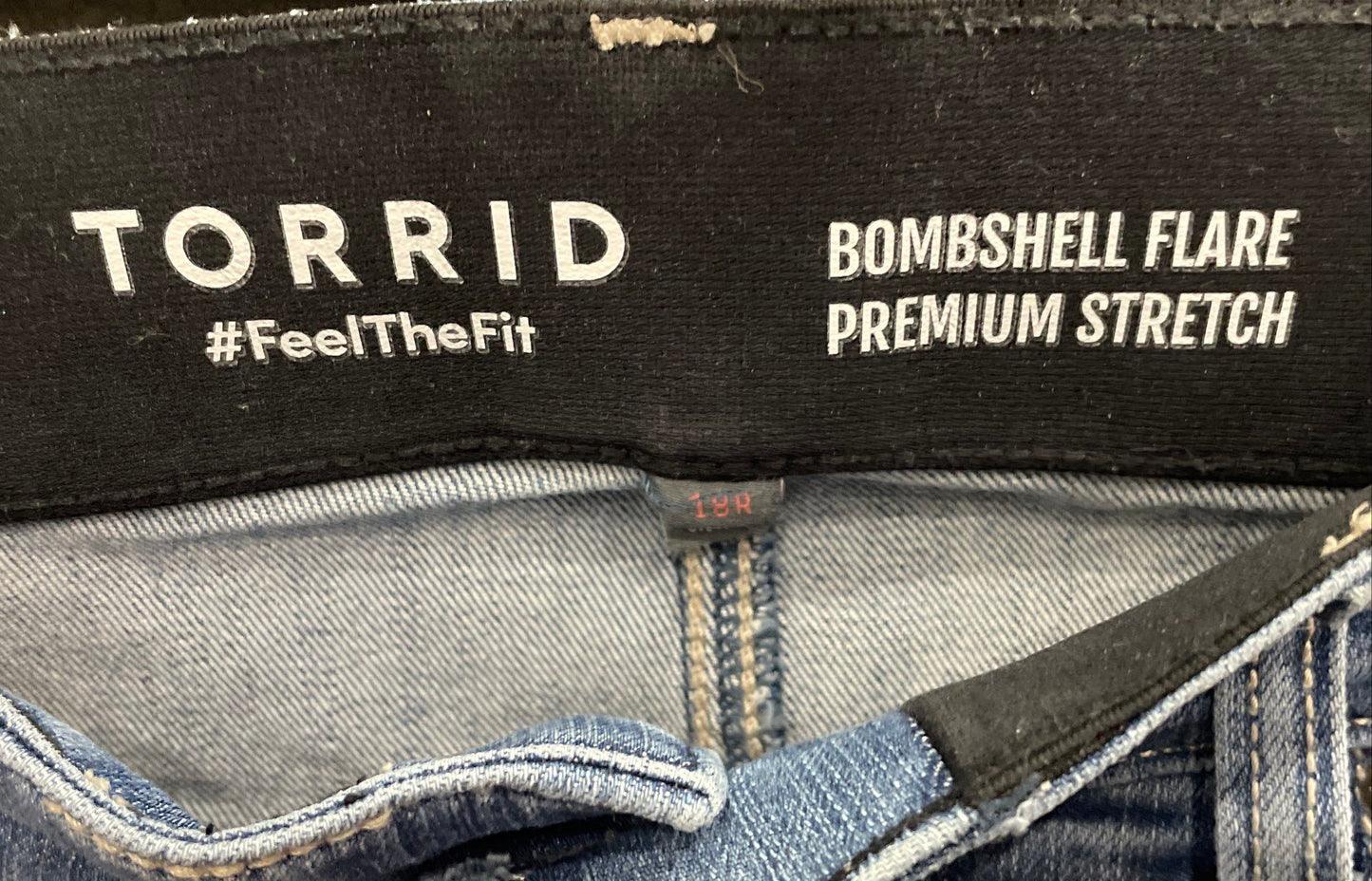 Torrid Women's Bombshell Flare Blue Premium Stretch Medium Wash Jeans Sz 18R