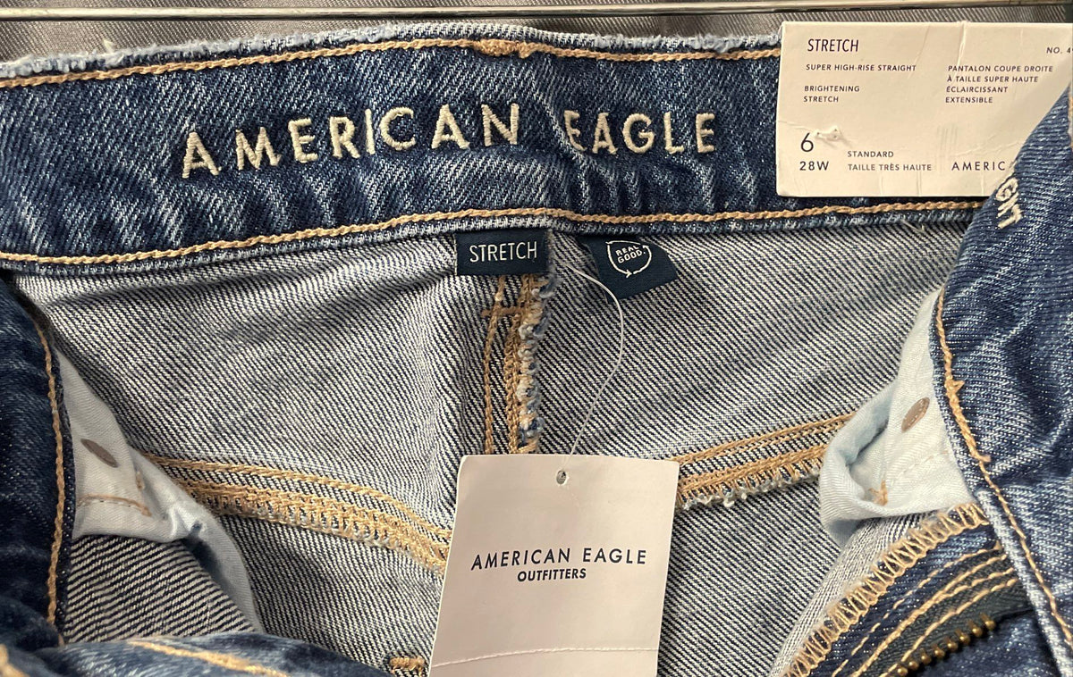 American Eagle Women's Super High-Rise Straight Jeans Blue Stretch NWT Sz 6
