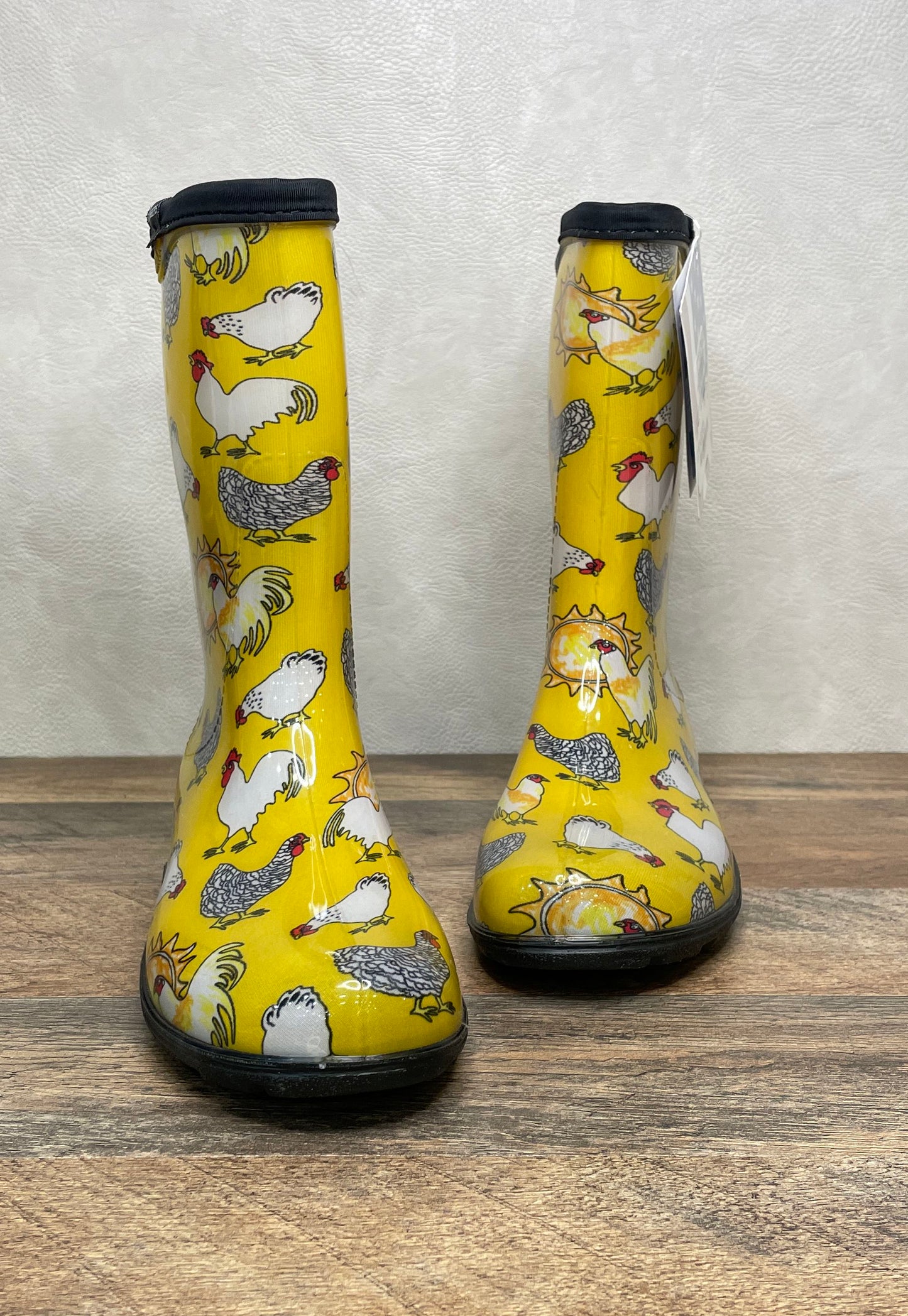 Sloggers Chicken Yellow 10-inch Rain Garden Boots Women's Size 6 NWT