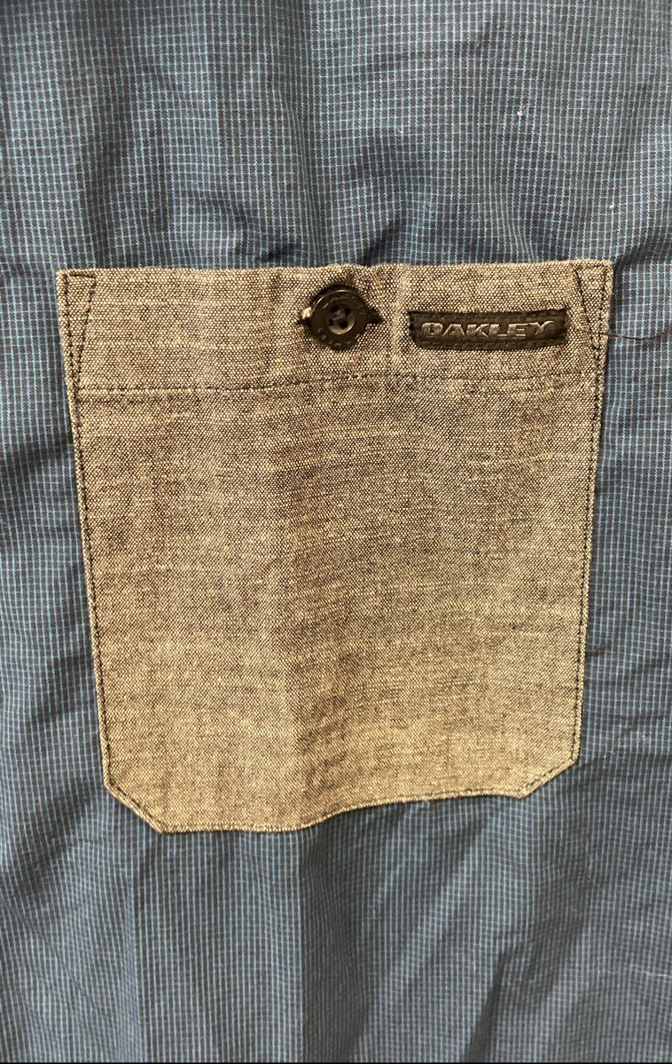 Oakley Men's Short Sleeve Button Down Shirt Blue Gray Colorblock Grid Sz M