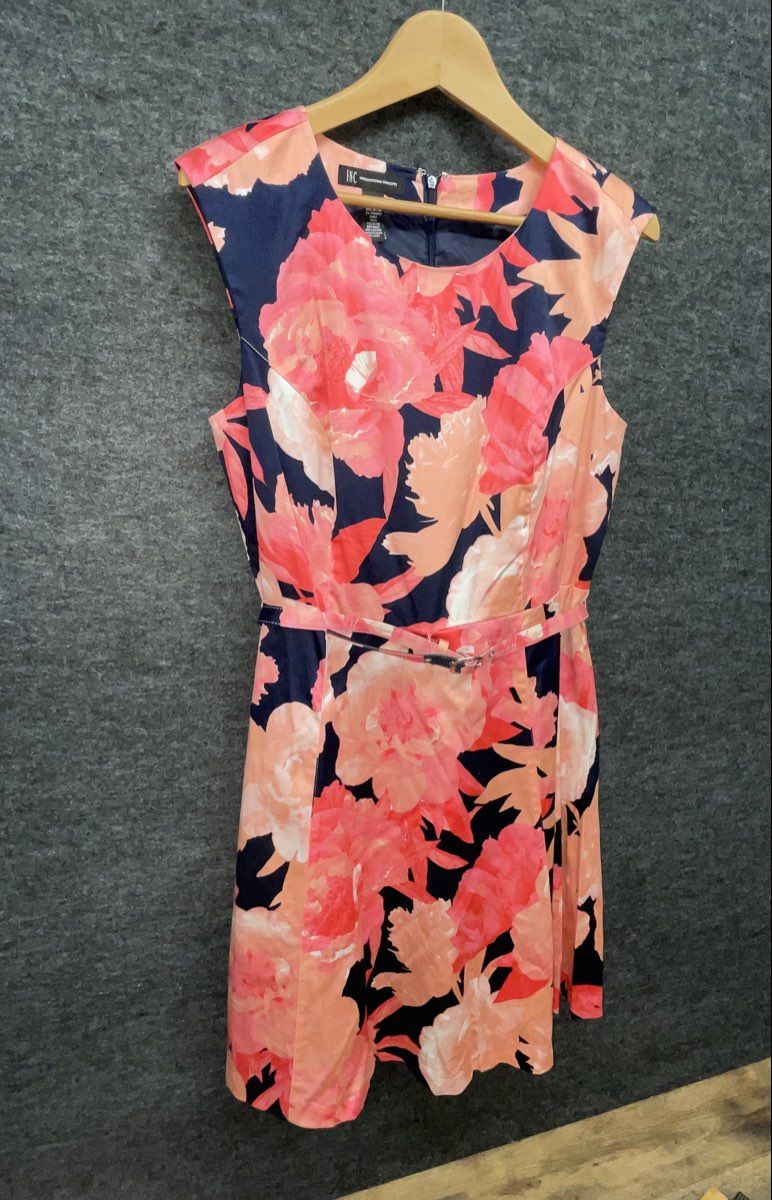 INC International Concepts Women's Pink Navy Floral Fit Flare Belted Dress Sz 4