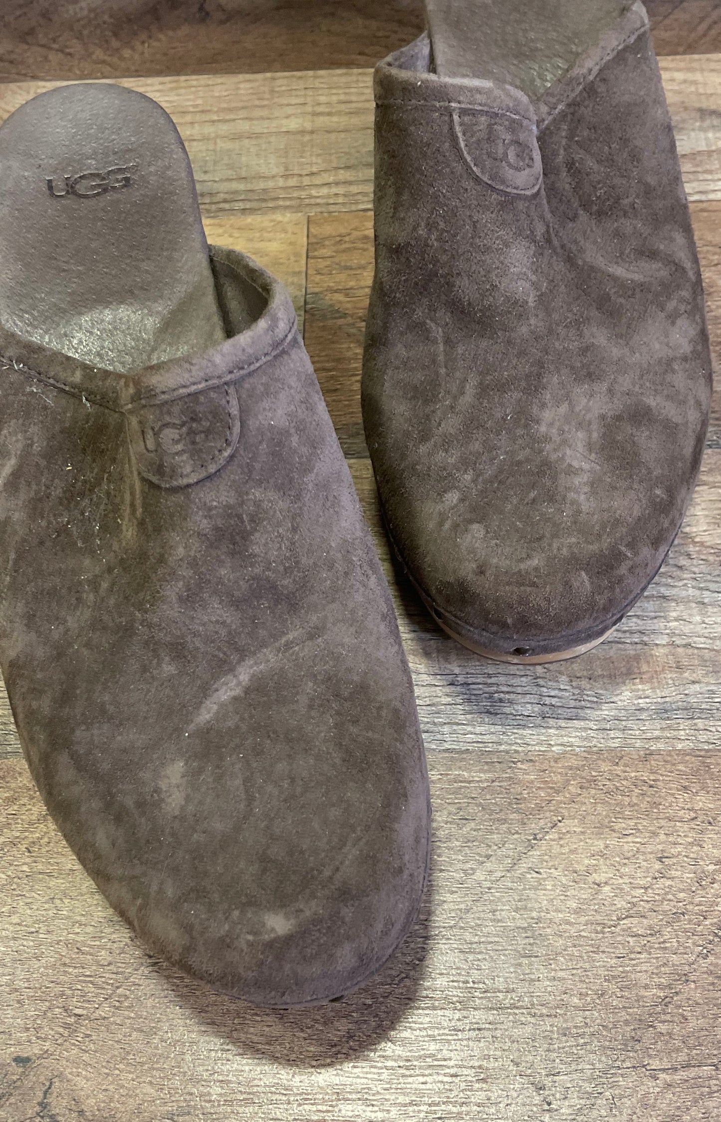 UGG Abbie Brown Suede Wooden Platform Studded Clog Mules Women's Size 9