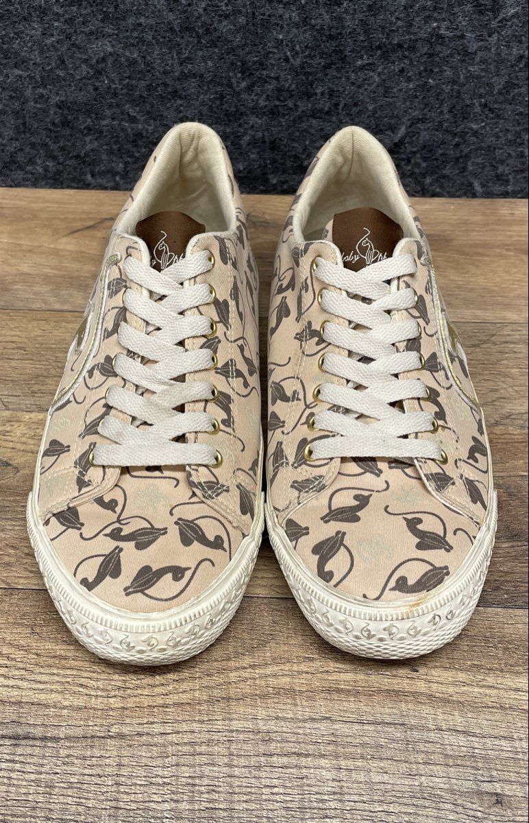 Baby Phat Kimora Lee Simmons Cat Print Tan Canvas Low Top Sneakers Women's Sz 11
