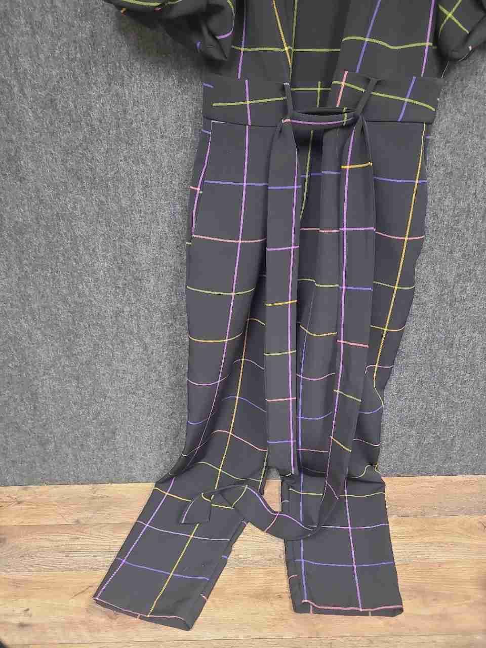 New York & Co Women's Black Multicolor Grid Plaid Puff Sleeve Jumpsuit Sz L