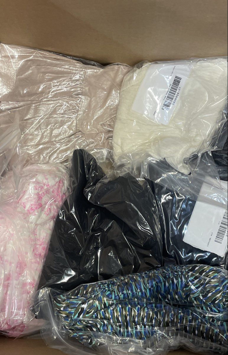 Bulk Lot 20.5 Lb Assorted Reseller Clothing Polo Carhartt Michael Kors Mixed