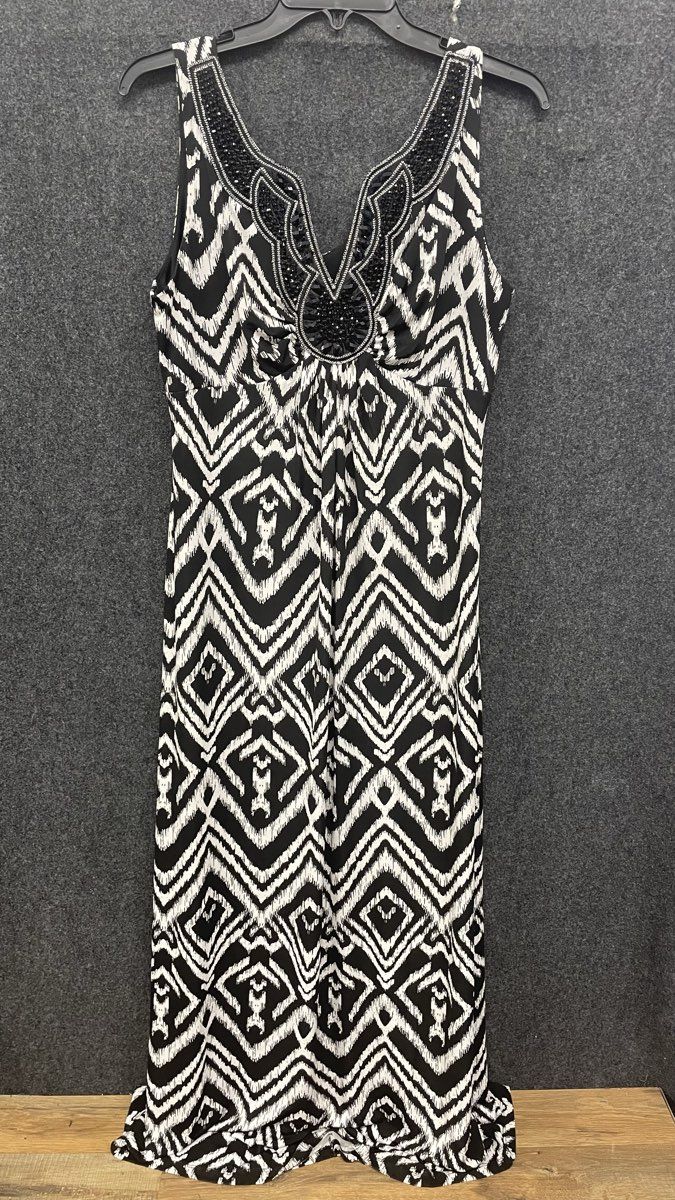 Ronni Nicole Women's Black White Geometric Embellished V-Neck Maxi Dress Sz 10