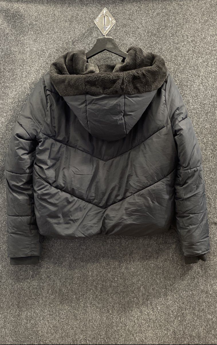 Hollister Women's Black Quilted Hooded Puffer Winter Coat Faux Fur Lined Sz M