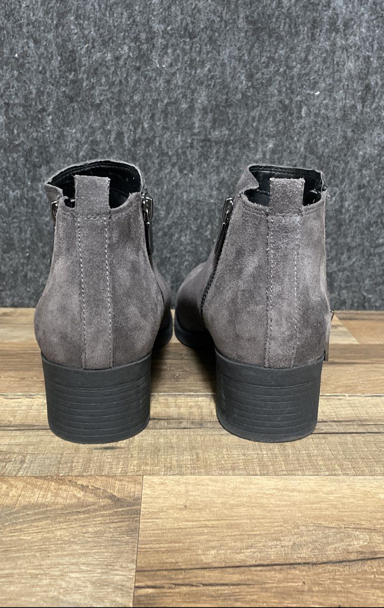 Kenneth Cole Dara Grey Suede Side Zip Ankle Boots Women's Size 8.5