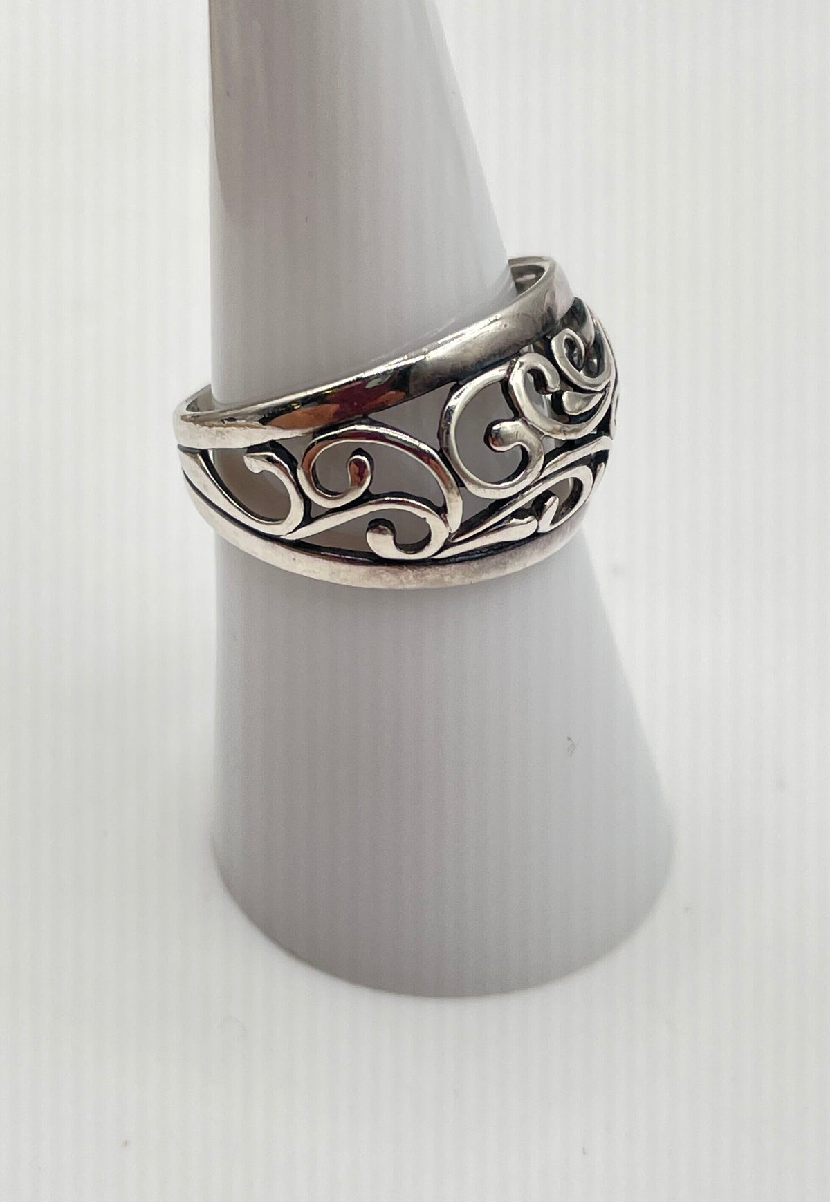 Premier Designs 925 Sterling Silver Openwork Filigree Dome Ring 2.9g