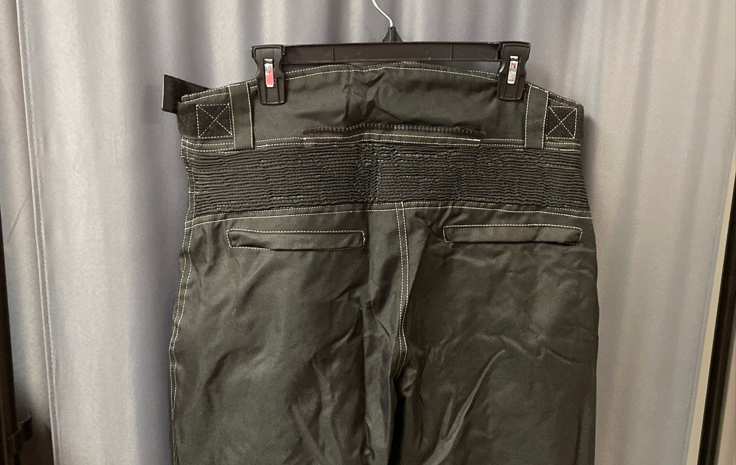 Skyline Wears Men's Black Waterproof Lined Motorcycle Riding Pants Sz 34 NWT