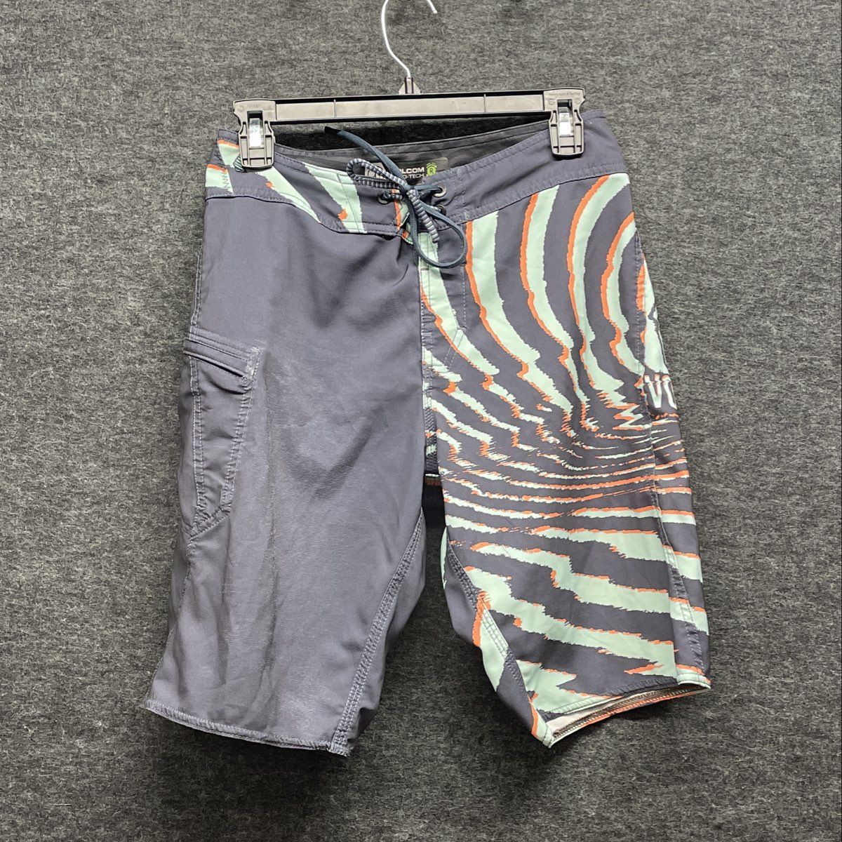 Volcom Men's Mod-Tech Board Shorts Gray Mint Orange Swirl Graphic Size 28