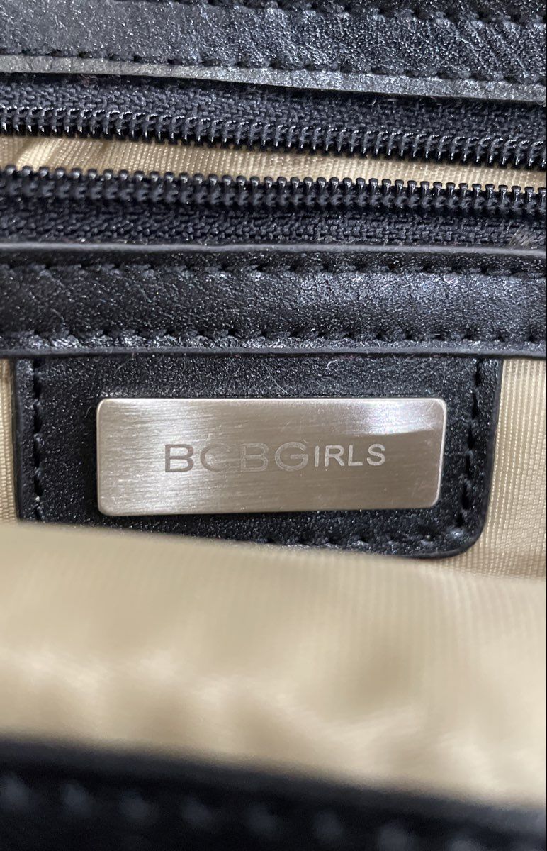 BCBGirls Black Leather Vintage 2000s Money Bag Clutch Handbag Silver Hardware