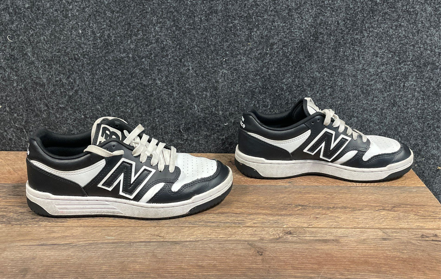 New Balance 480 Black White Low Top Lifestyle Sneakers Size 6