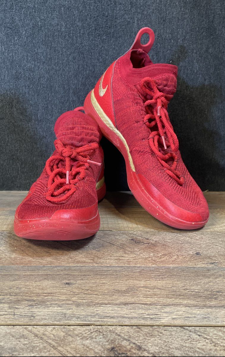 Nike Zoom KD 11 Red Gold Basketball Shoes Men's Size 10 AT8632-993