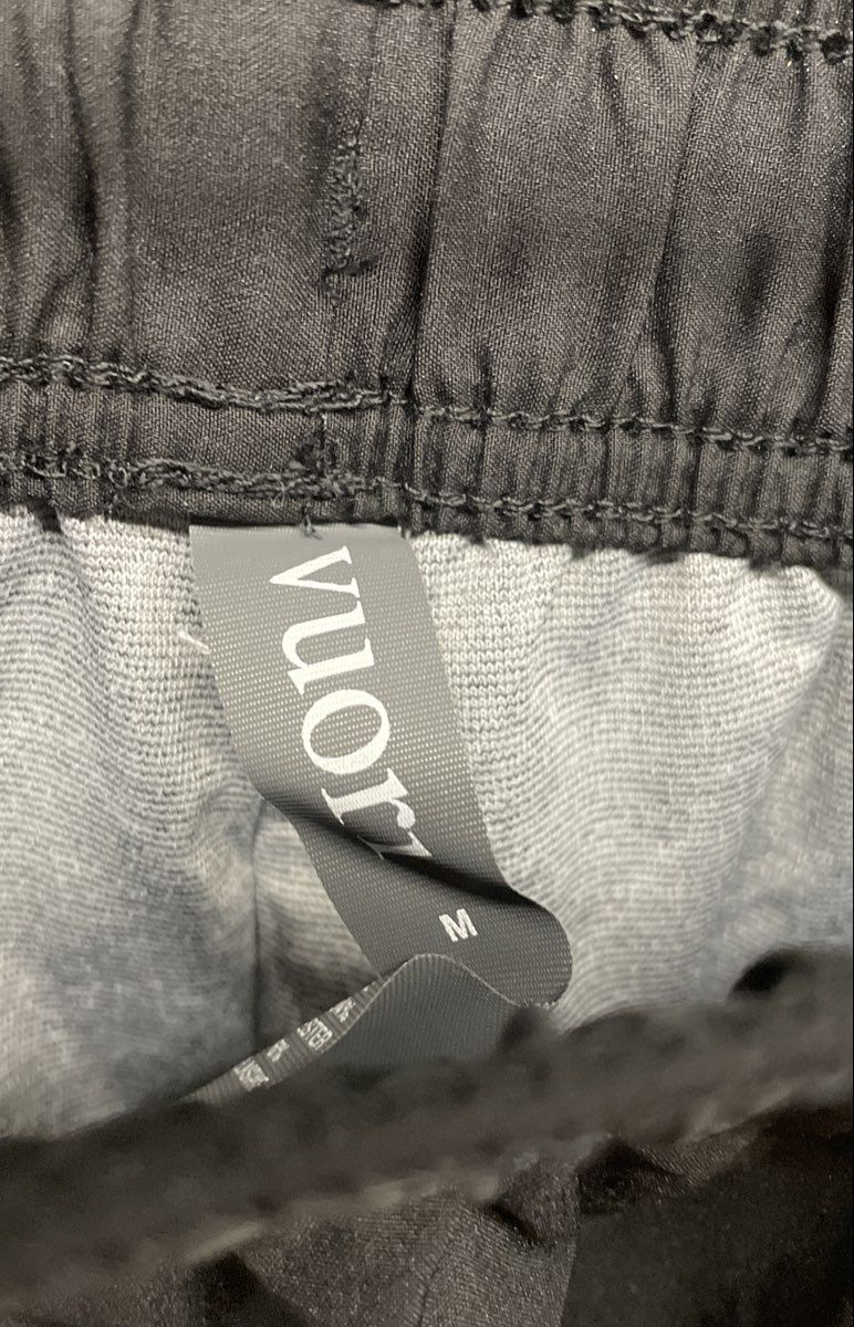 Vuori Men's Black Kore Athletic Run Travel Shorts FCM Logo NWT Size M