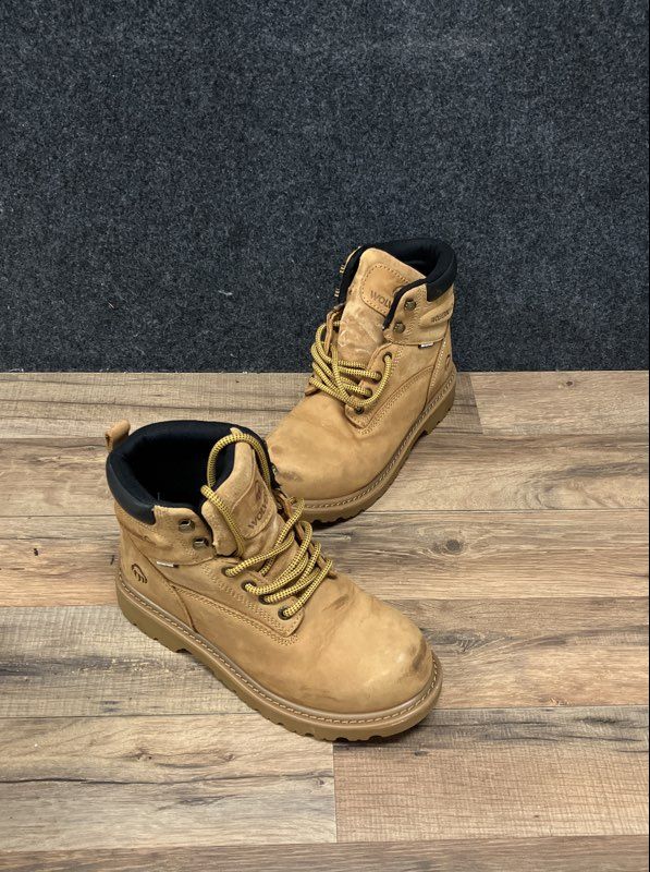 Wolverine Wheat Leather 6-Inch Soft Toe Work Boots Women's Size 7.5