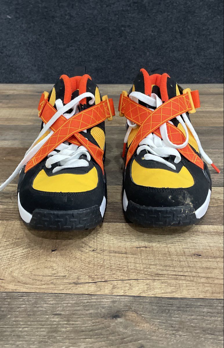 Nike Air Raid Raygun GS Black Yellow Orange Basketball Sneakers Size 5.5Y