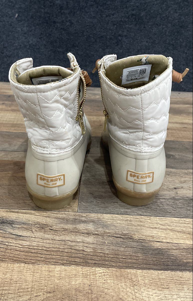Sperry Saltwater Quilted Duck Boot White Tan Women's Ankle Boots Size 7.5