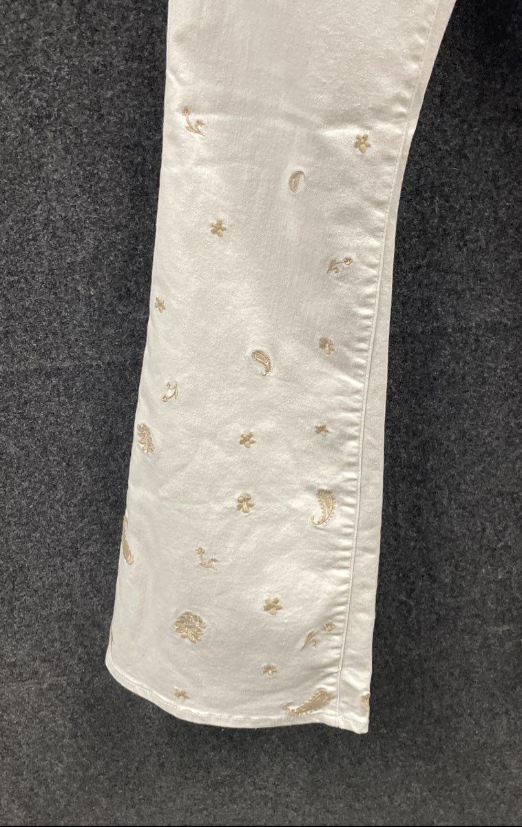 Jessica Simpson Women's White Charmed Flare Soft Sculpt Embroidered Jeans 27 NWT