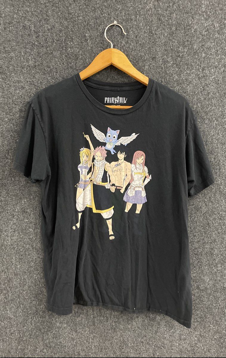 Fairy Tail Men's Black Funimation Graphic Anime Shirt Natsu Lucy Gray Erza XL