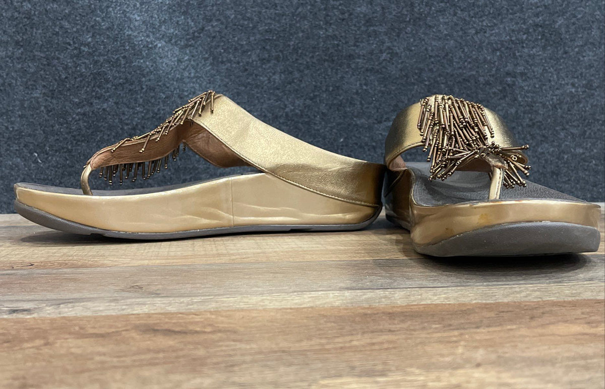 FitFlop Tasha Fringe Bronze Black Beaded Thong Sandals Women's Size 9