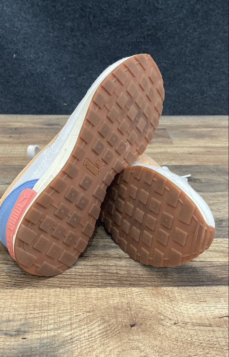 Puma R78 White Pastel Peach Blue Women's Lifestyle Sneakers Size 8