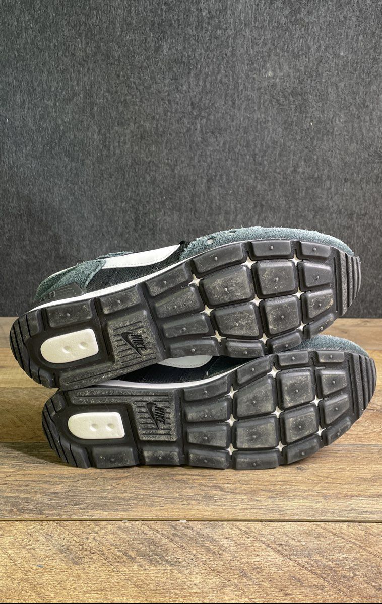 Nike Venture Runner CK2944-002 Black White Women's Shoes Size 7.5