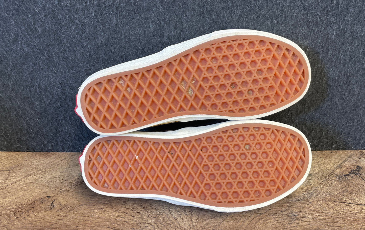 Vans Classic Slip-On Retro Floral Mushroom Yellow Skate Shoes Sz Women 5 Men 3.5