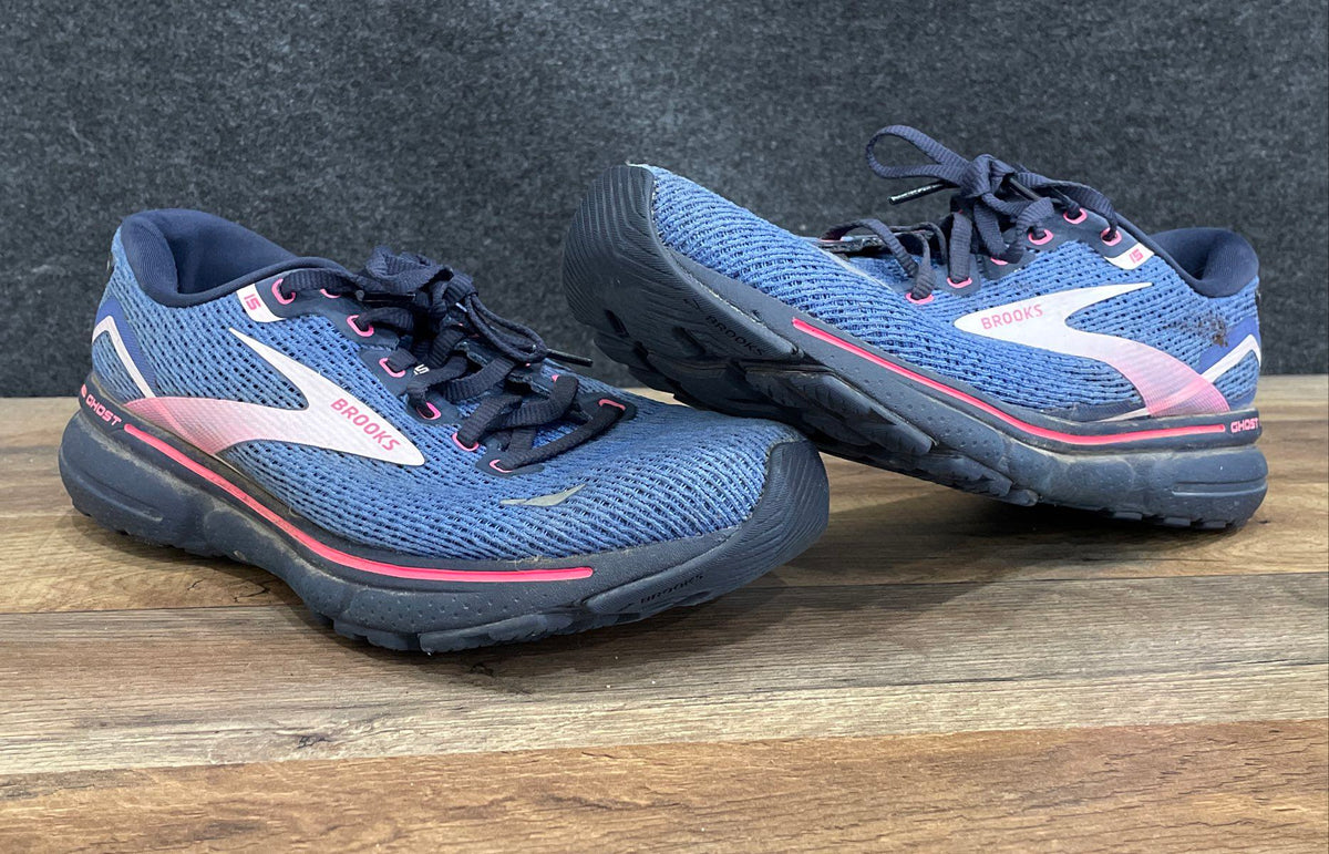 Brooks Ghost 15 Blue Pink White Running Shoes Women's Size 10