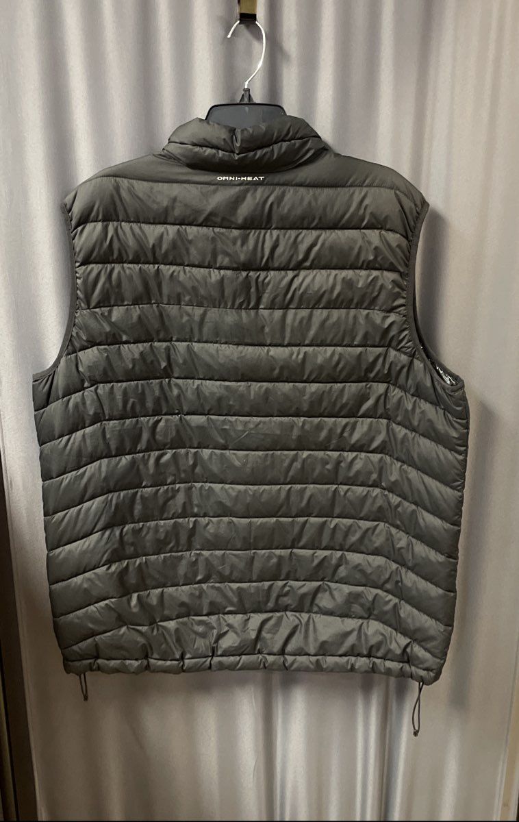 Columbia Women's Puffer Vest Black Powder Lite Omni-Heat Insulated XL