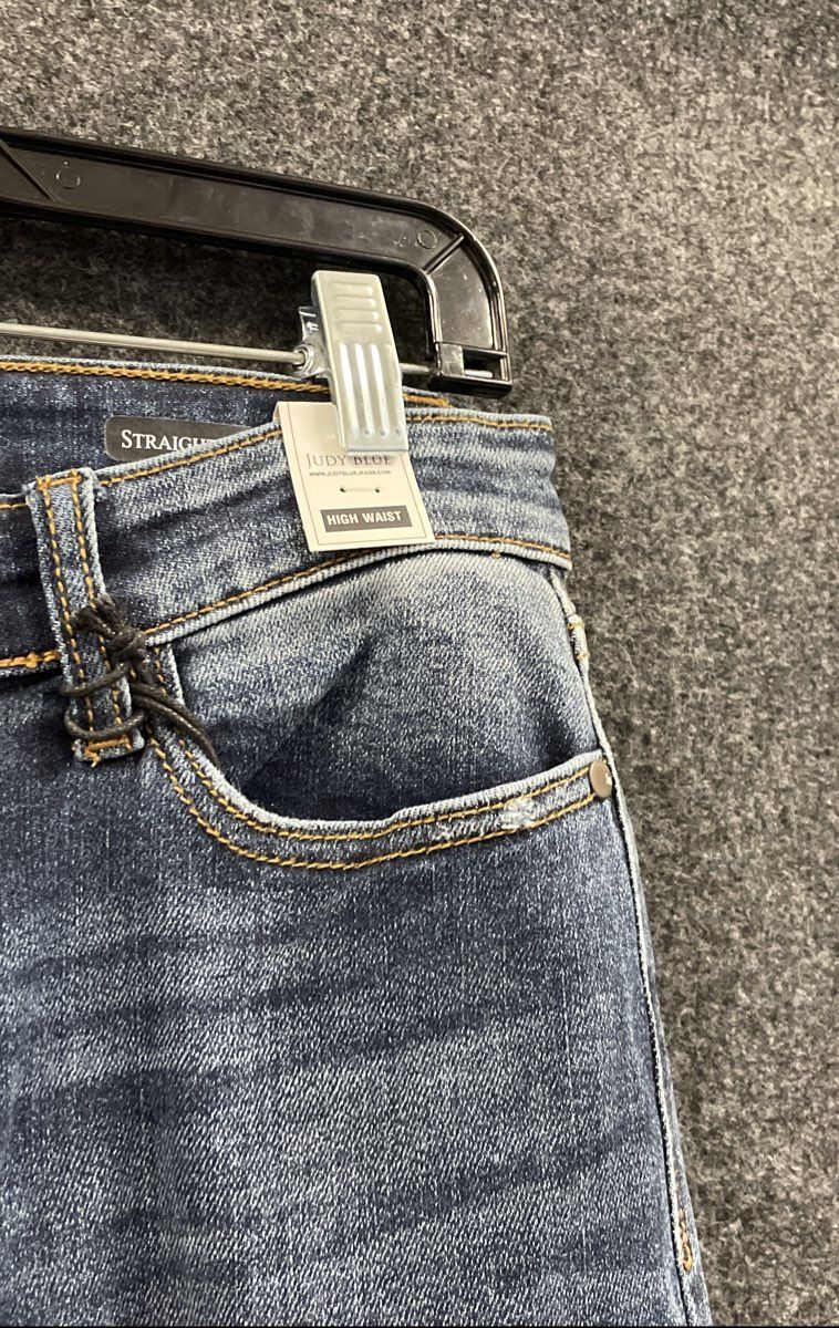 Judy Blue Women's High Waist Straight Fit Distressed Raw Hem Blue Jeans NWT 7/28