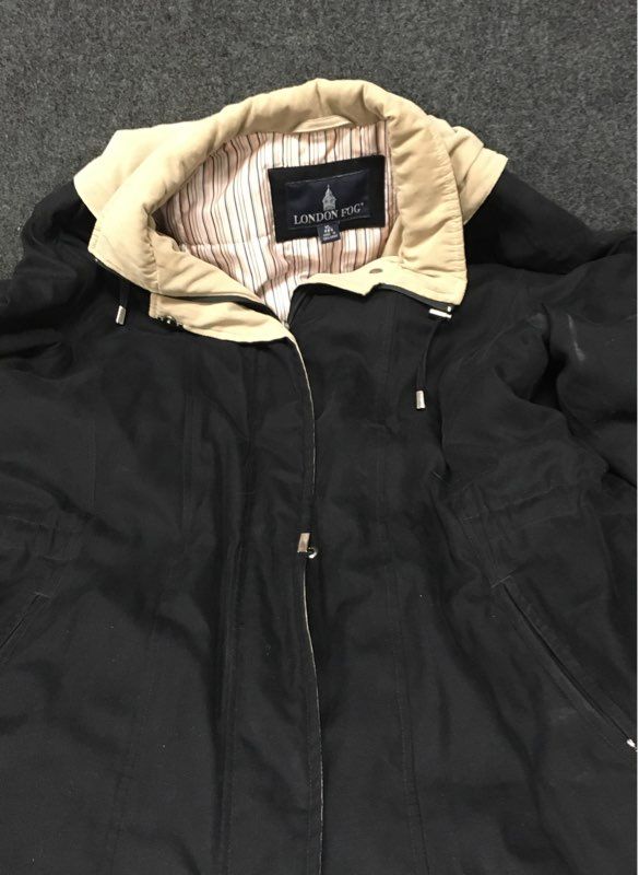 London Fog Women's Black Hooded Insulated Full Zip Parka Jacket Sz XL