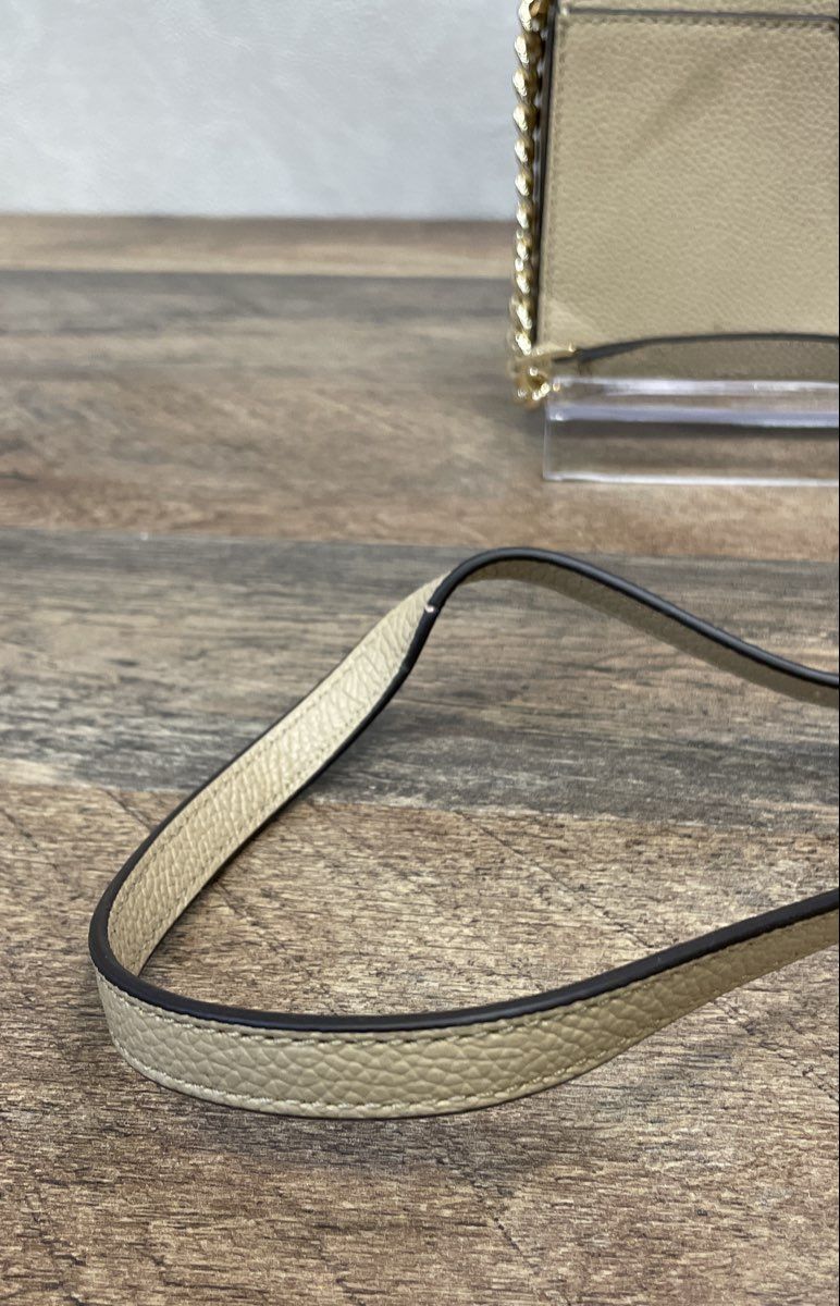 Michael Kors Beige Pebbled Leather Crossbody Wallet Bag Gold Hardware